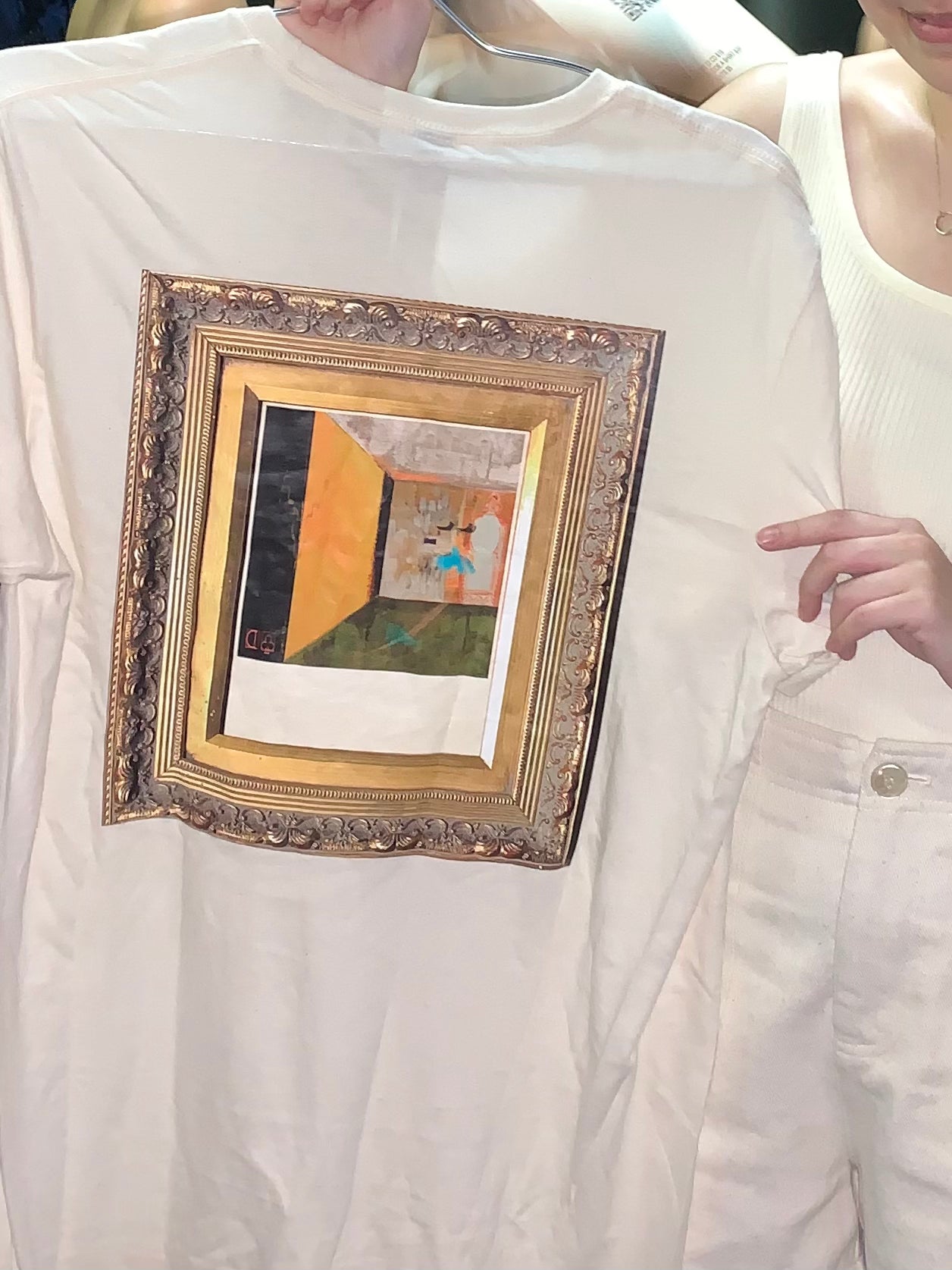 Doris Club (T-Shirt)